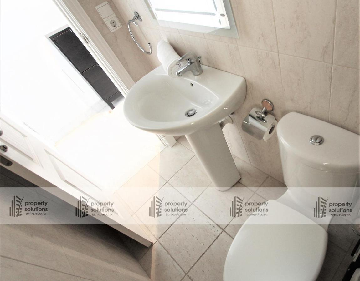 Playa 1º Linea Playa- Apartamento Duplex En Pleno Corazon De La Carihuela Torremolinos Eksteriør bilde
